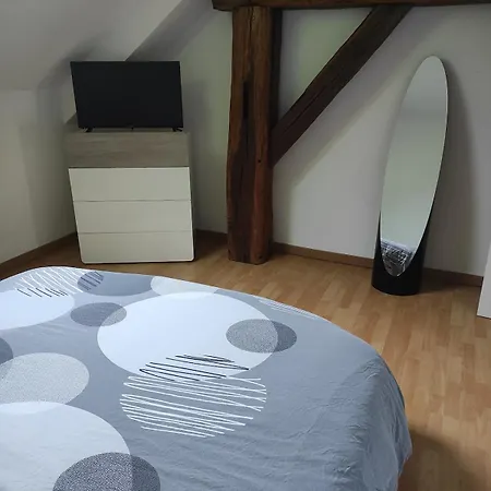 Maison En Sortie D'autoroute A31 Rolampont