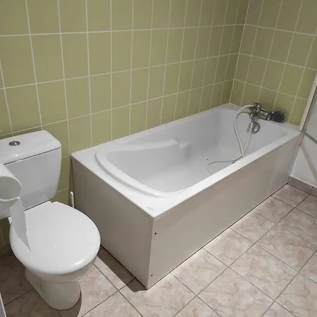 Apartment Maison En Sortie D'autoroute A31 *